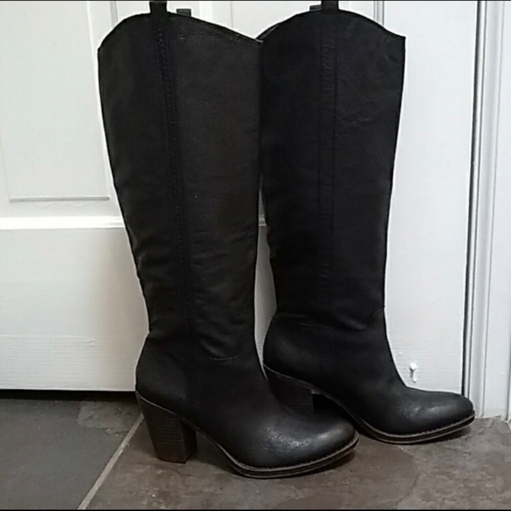 Lucky Brand boots